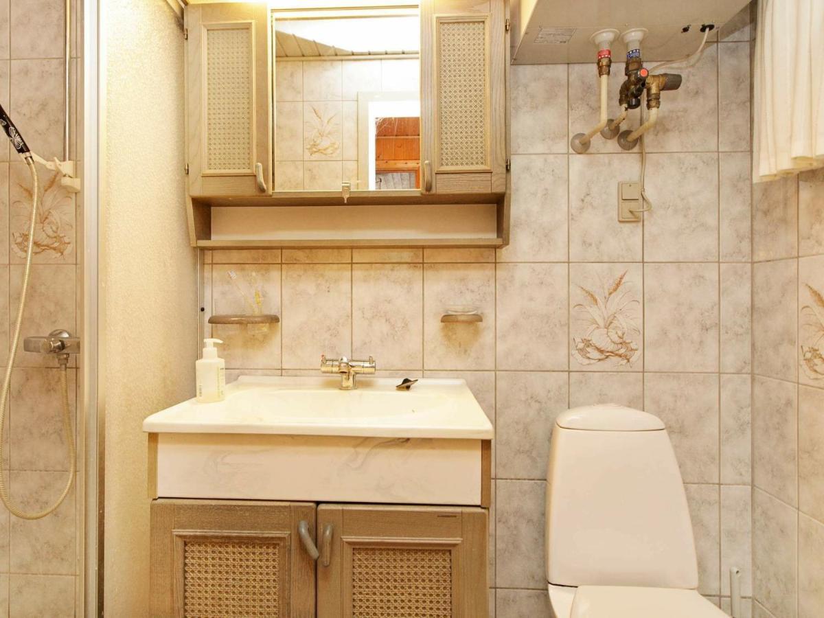 6 Person Holiday Home In V Ggerl Se Bøtø By Szoba fotó